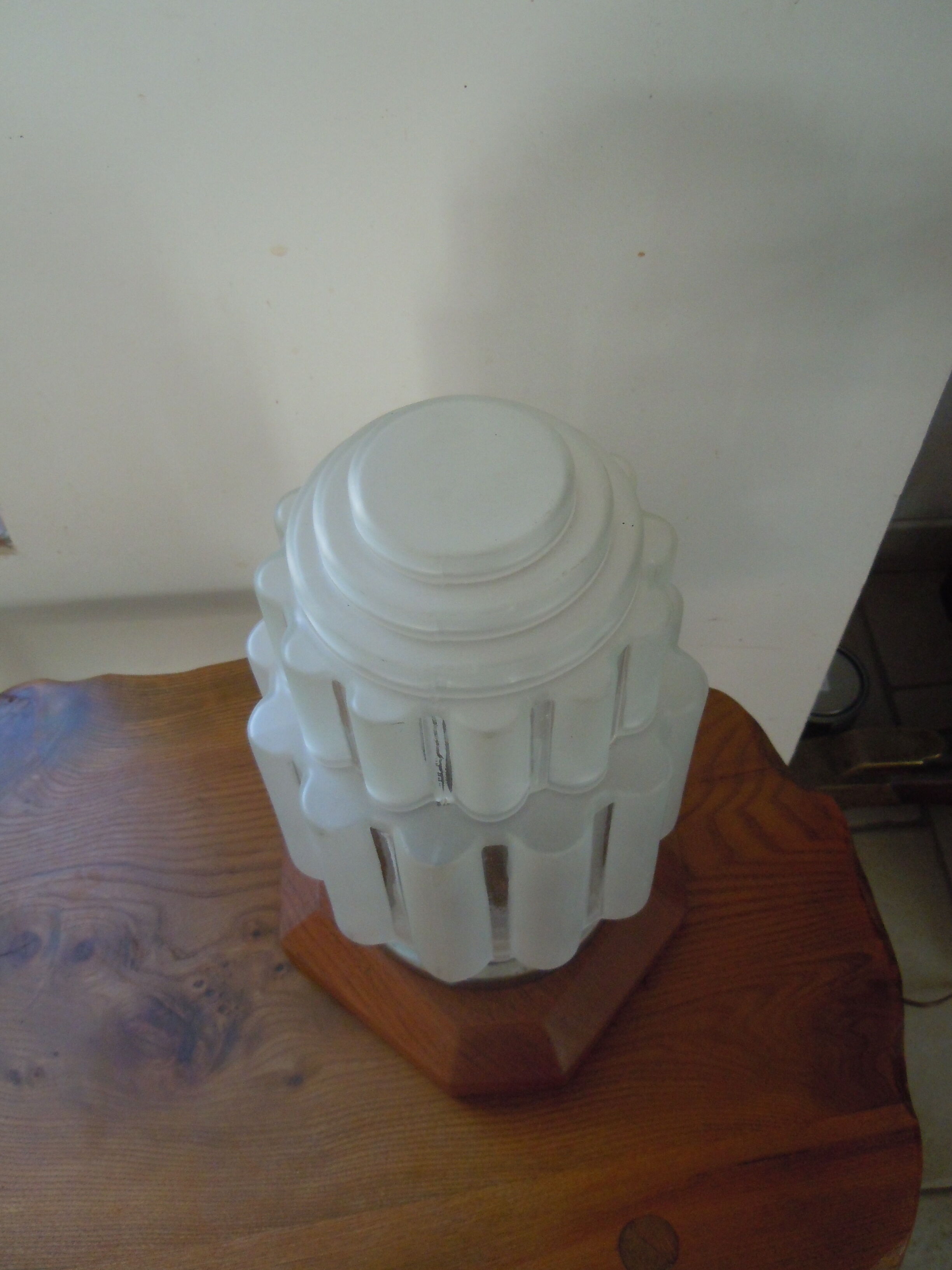 30 year old art deco glass lamp