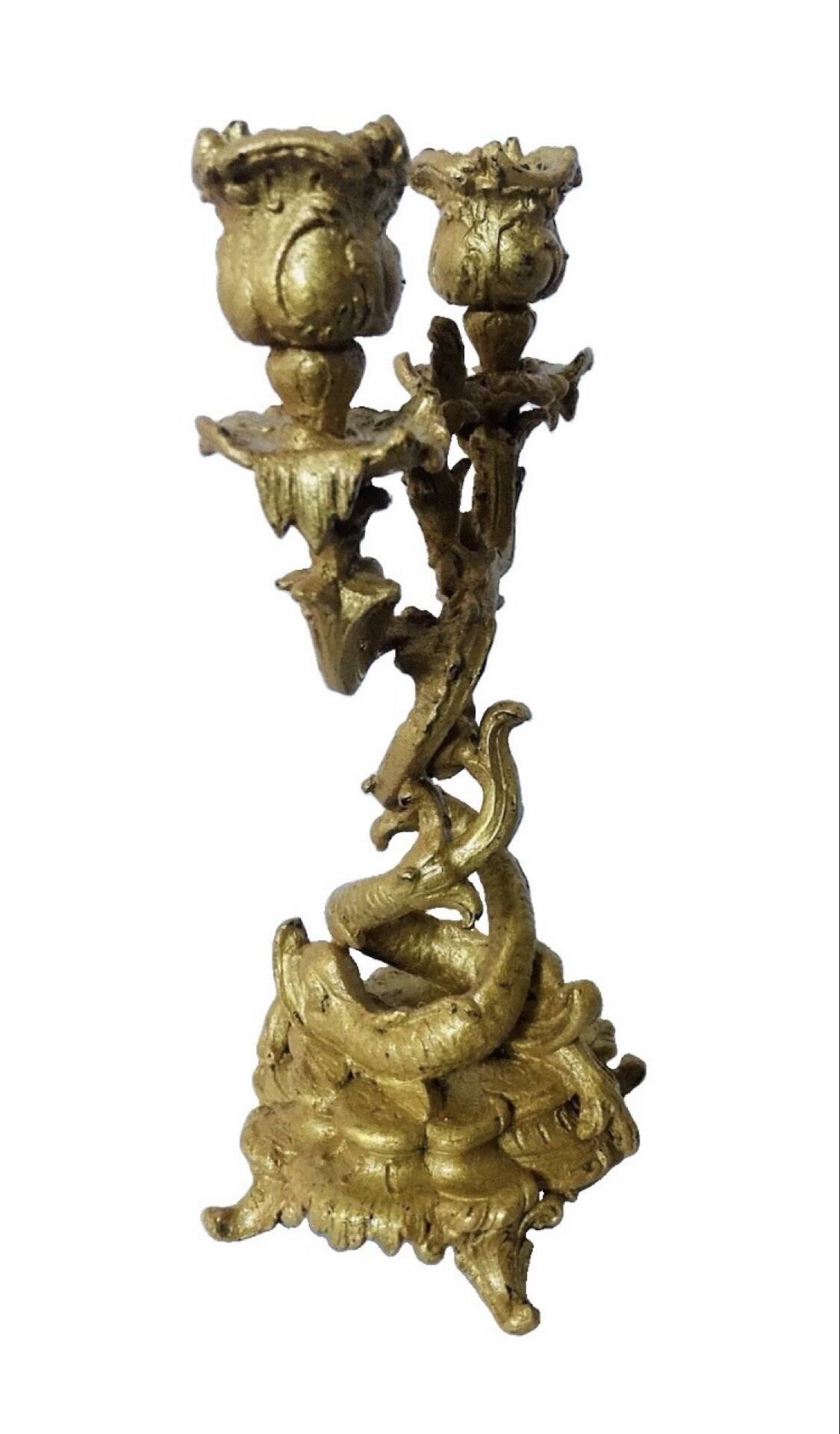 Chandelier Louis XV St Louis from the 19th century decorated with dolphins.