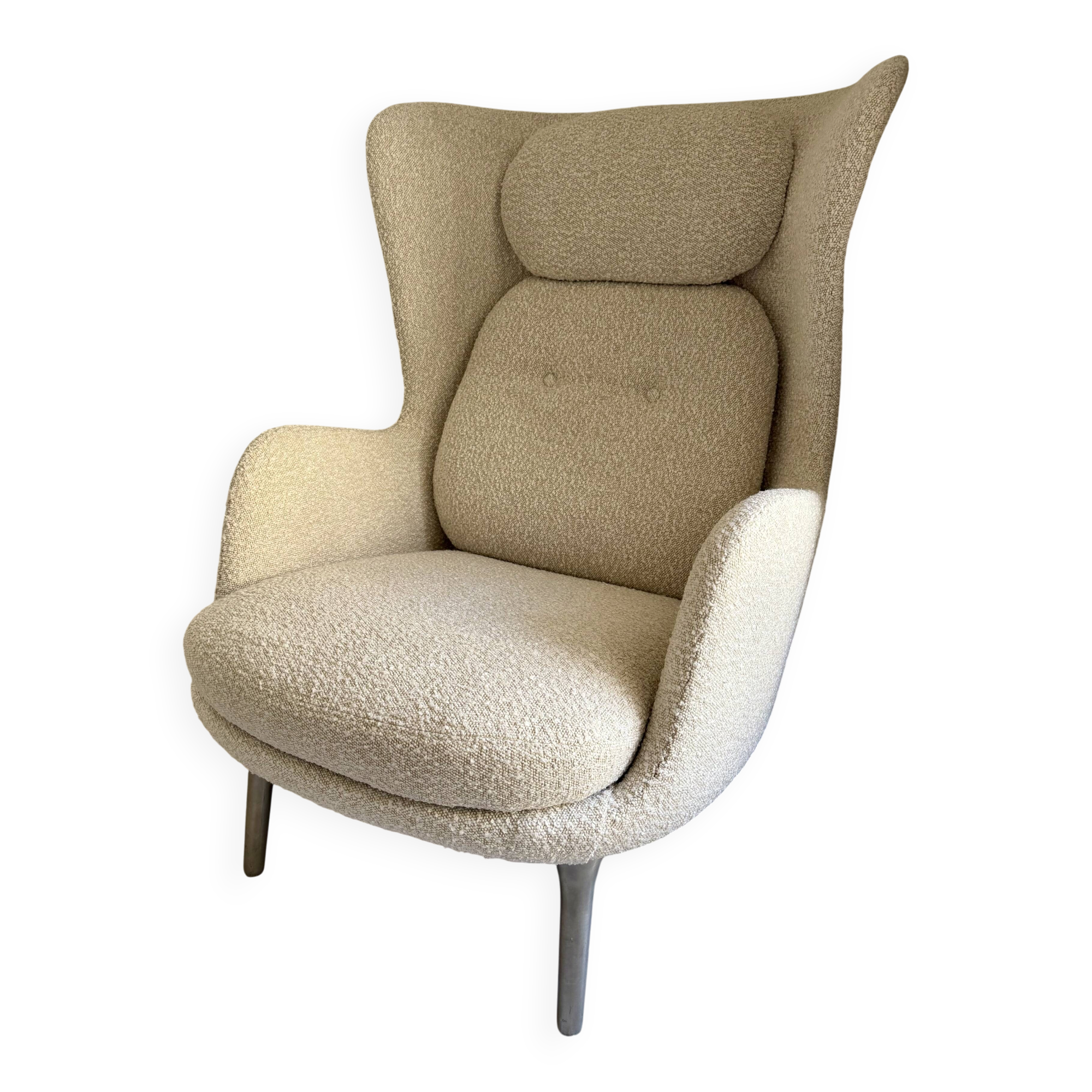 FRITZ HANSEN - Ro Armchair Boucle Fabric Aluminium Legs