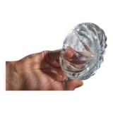 Empty glass pocket