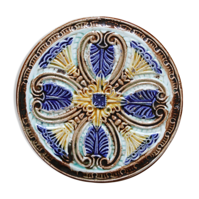 Dessous de bouteille / dessous de plat faïence en barbotine art nouveau fin XIXe début XXe