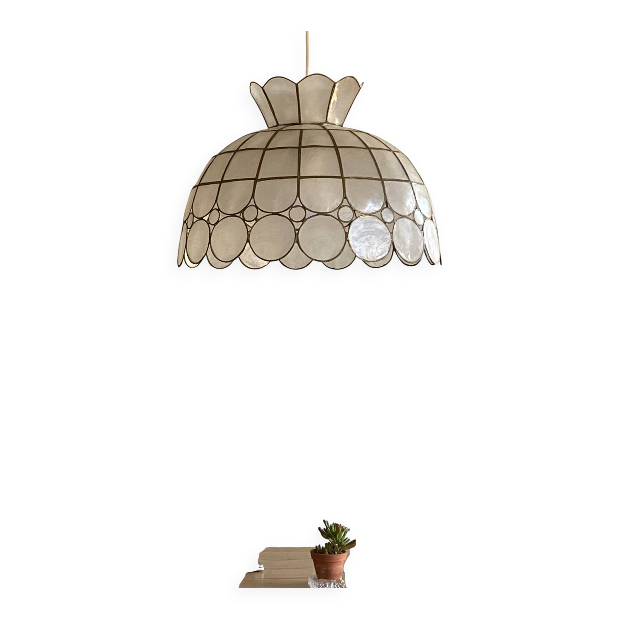 Suspension lampshade in mother-of-pearl 1950 vintage light fixture