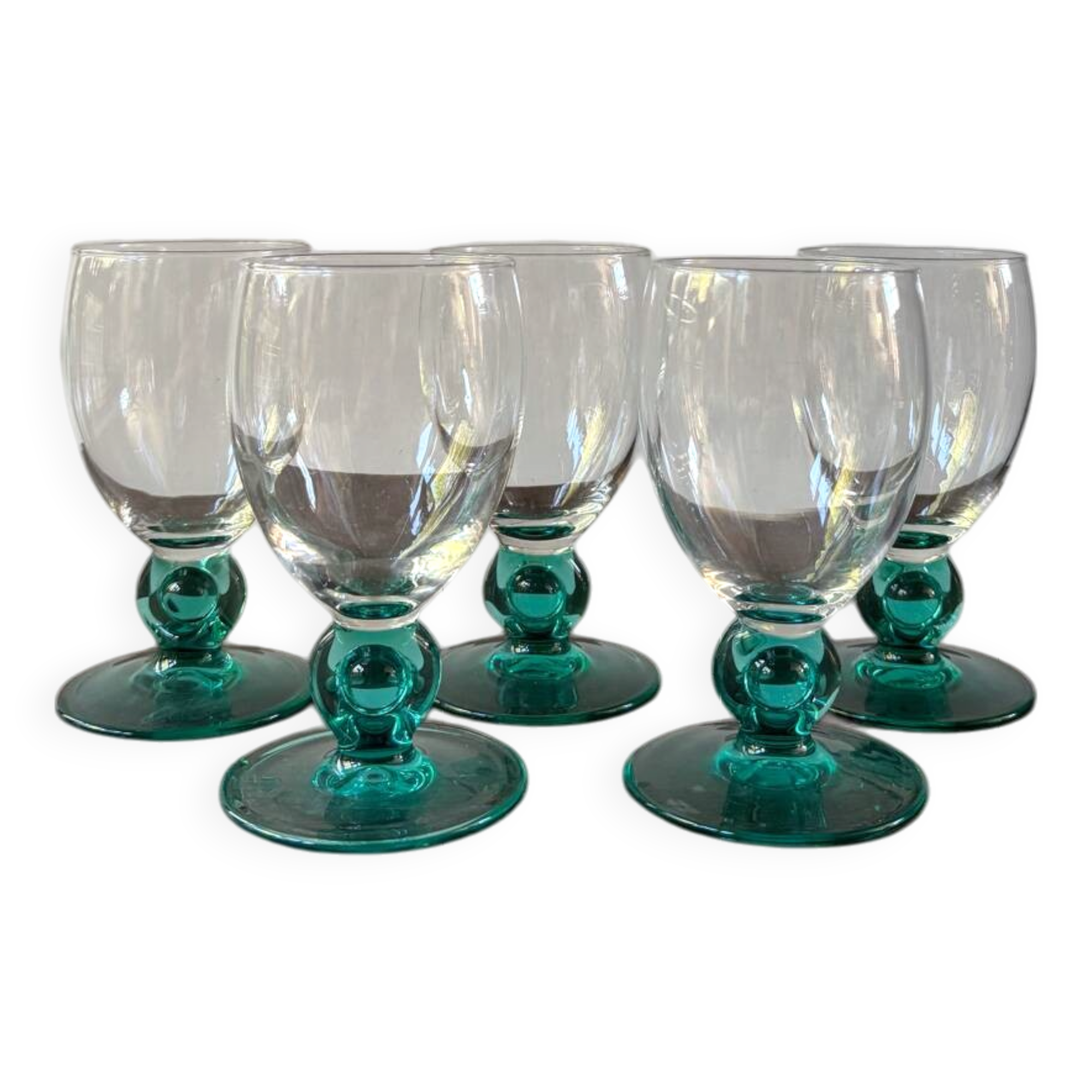 Set of 5 Luminarc wine glasses model Molière in Sapphire colour.