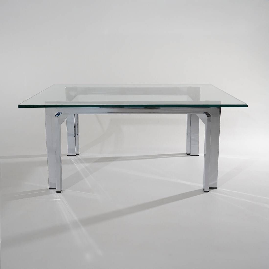 Table basse carrée en verre et acier, années 1970