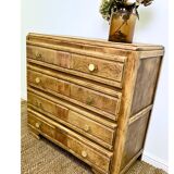 Oak chest of drawers