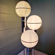 Lampe Space en métal chromé et globe en opaline, 1970