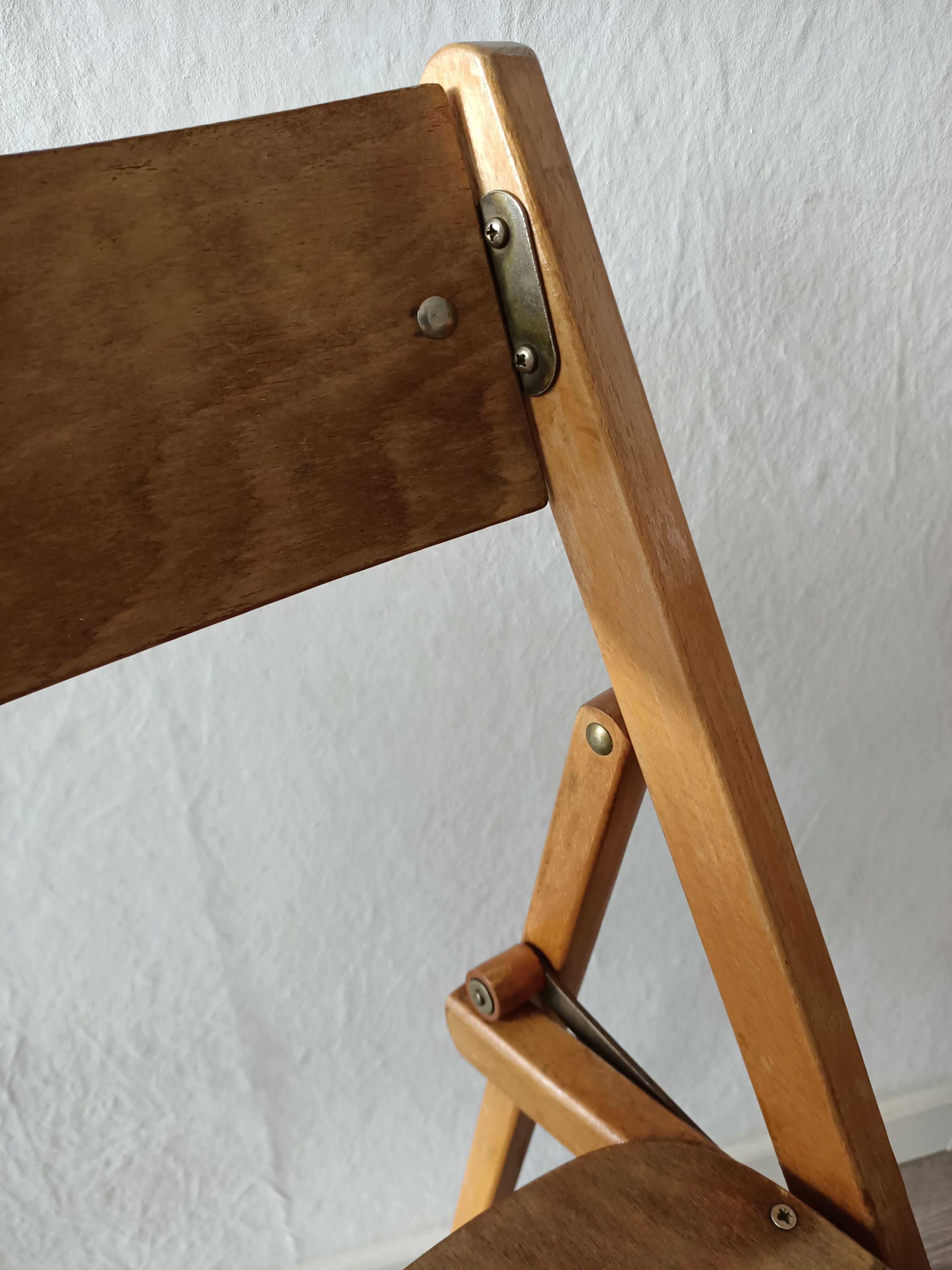 Desk 3 vintage drawers and its chair