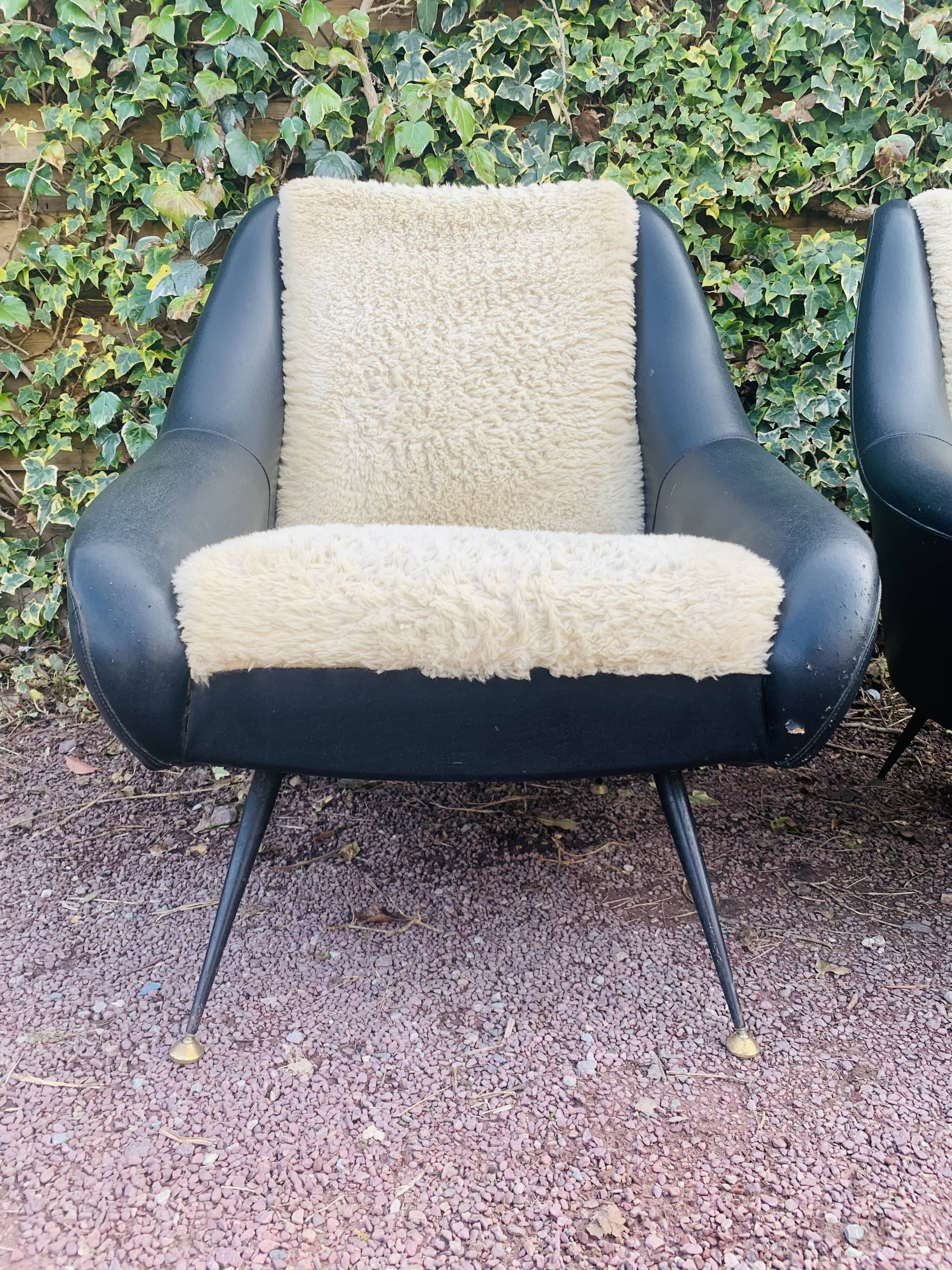 Paire de fauteuils vintage