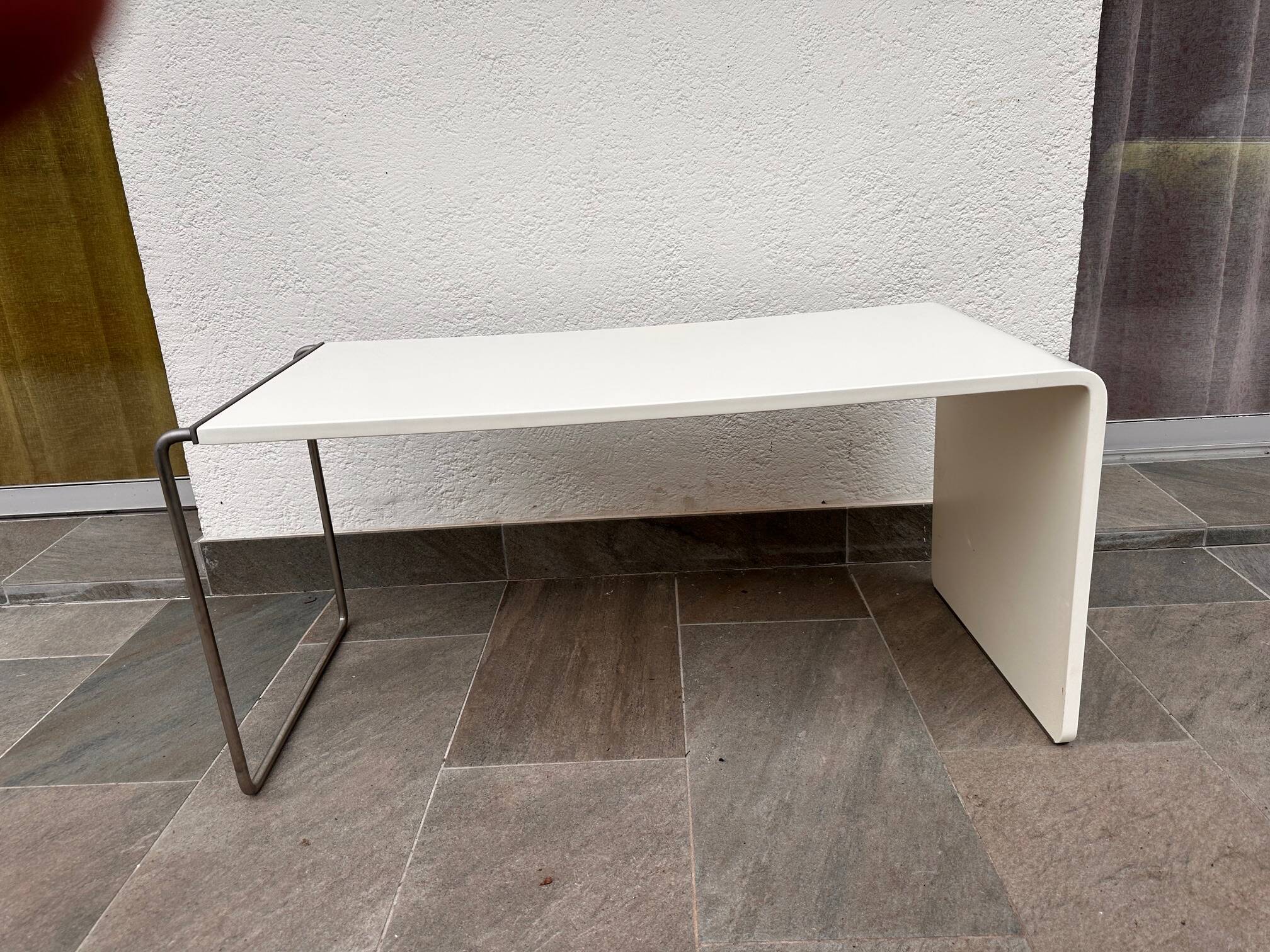 Lowland coffee table small model Patricia Urquiola for Moroso