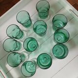 12 verres à pied vintages