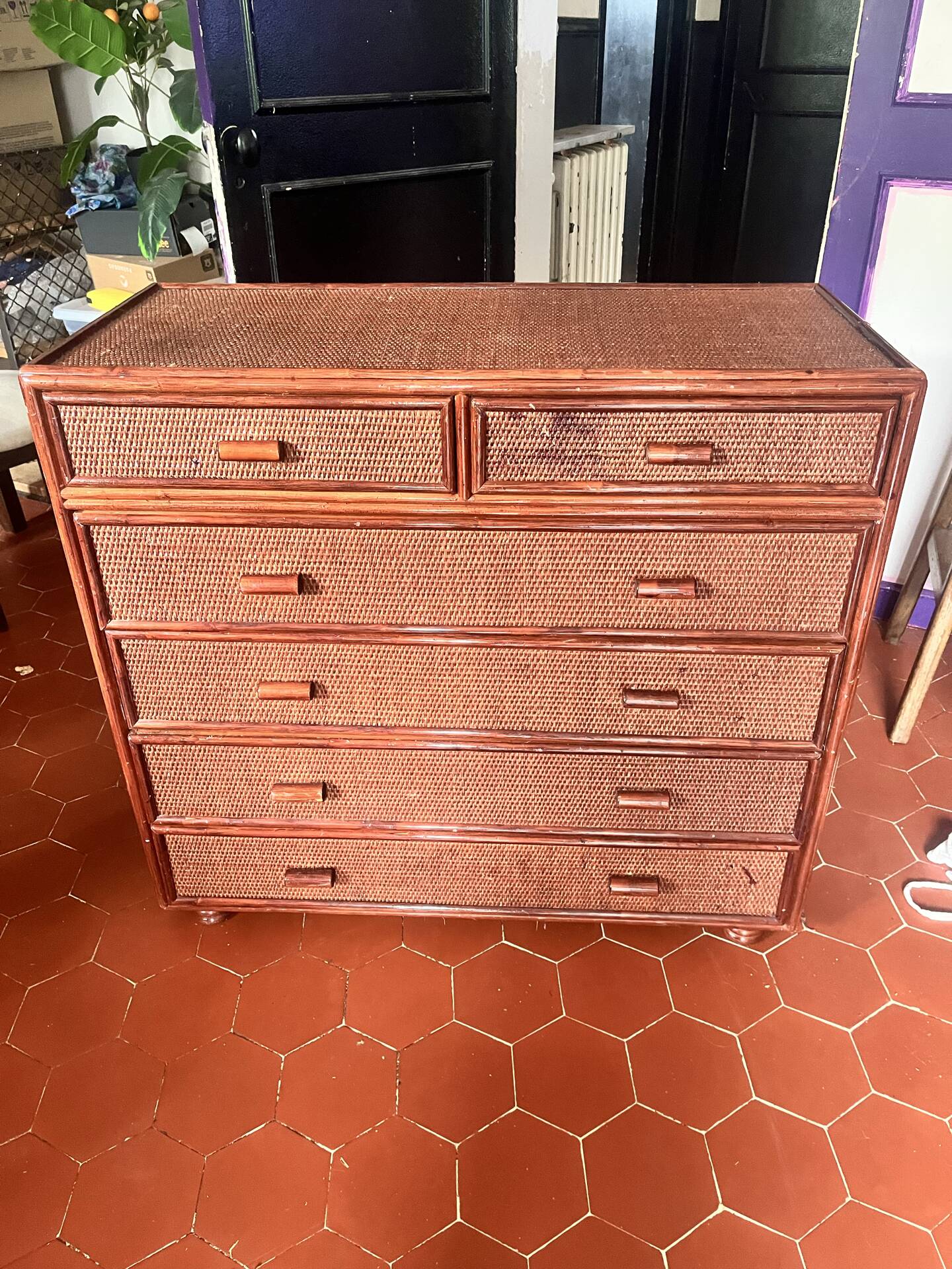 Vintage woven rattan chest of drawers — 6 drawers