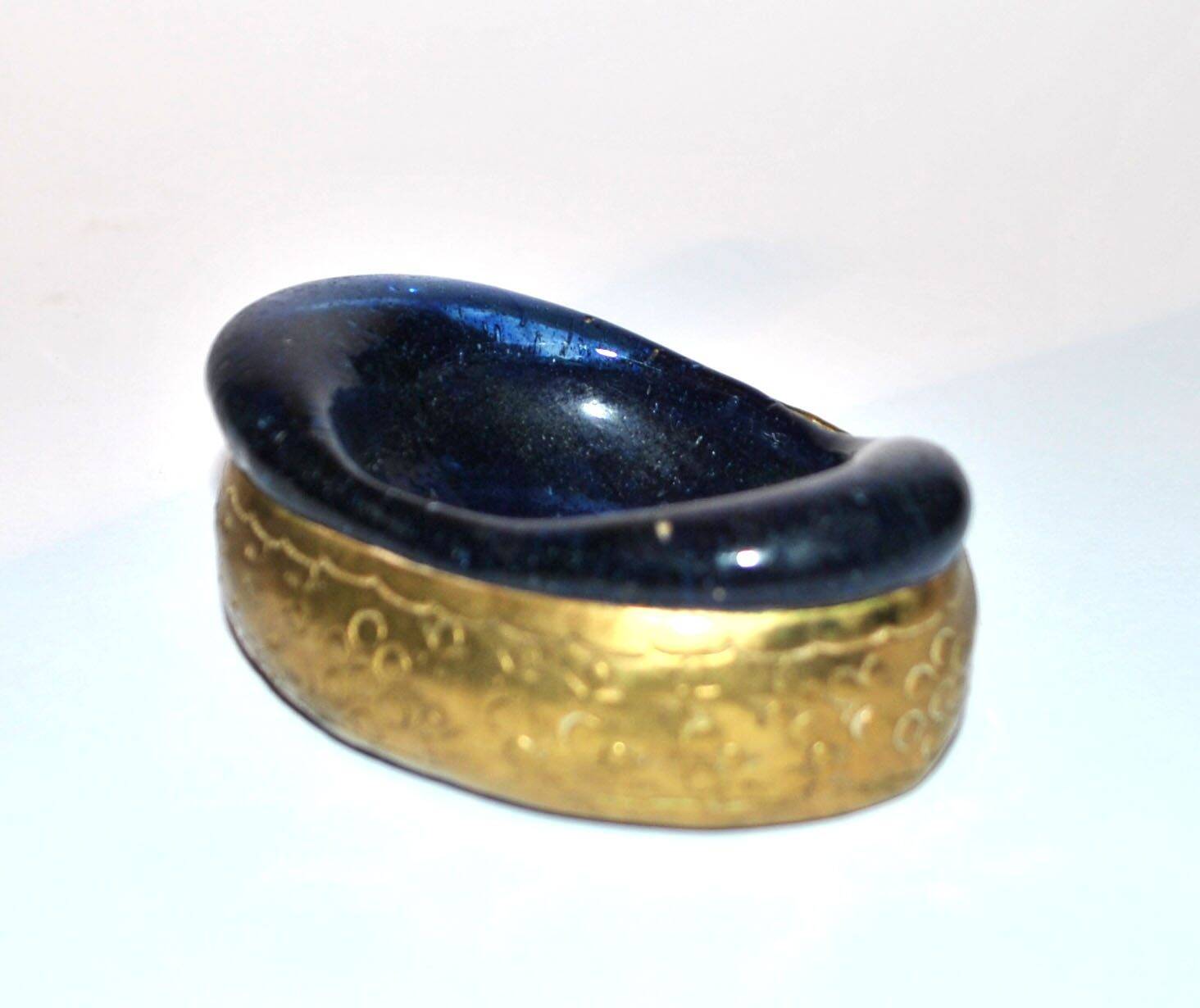 Iran ashtray bowl in iranian cobalt blue bubble glass and engraved brass