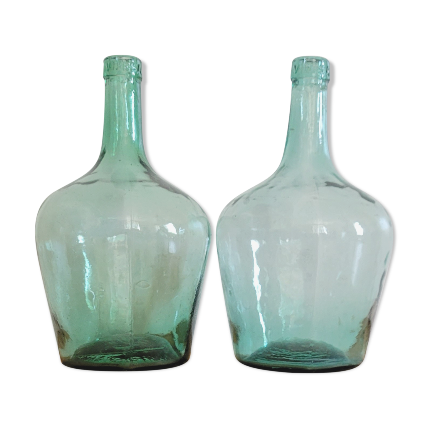 Pair of demijohns