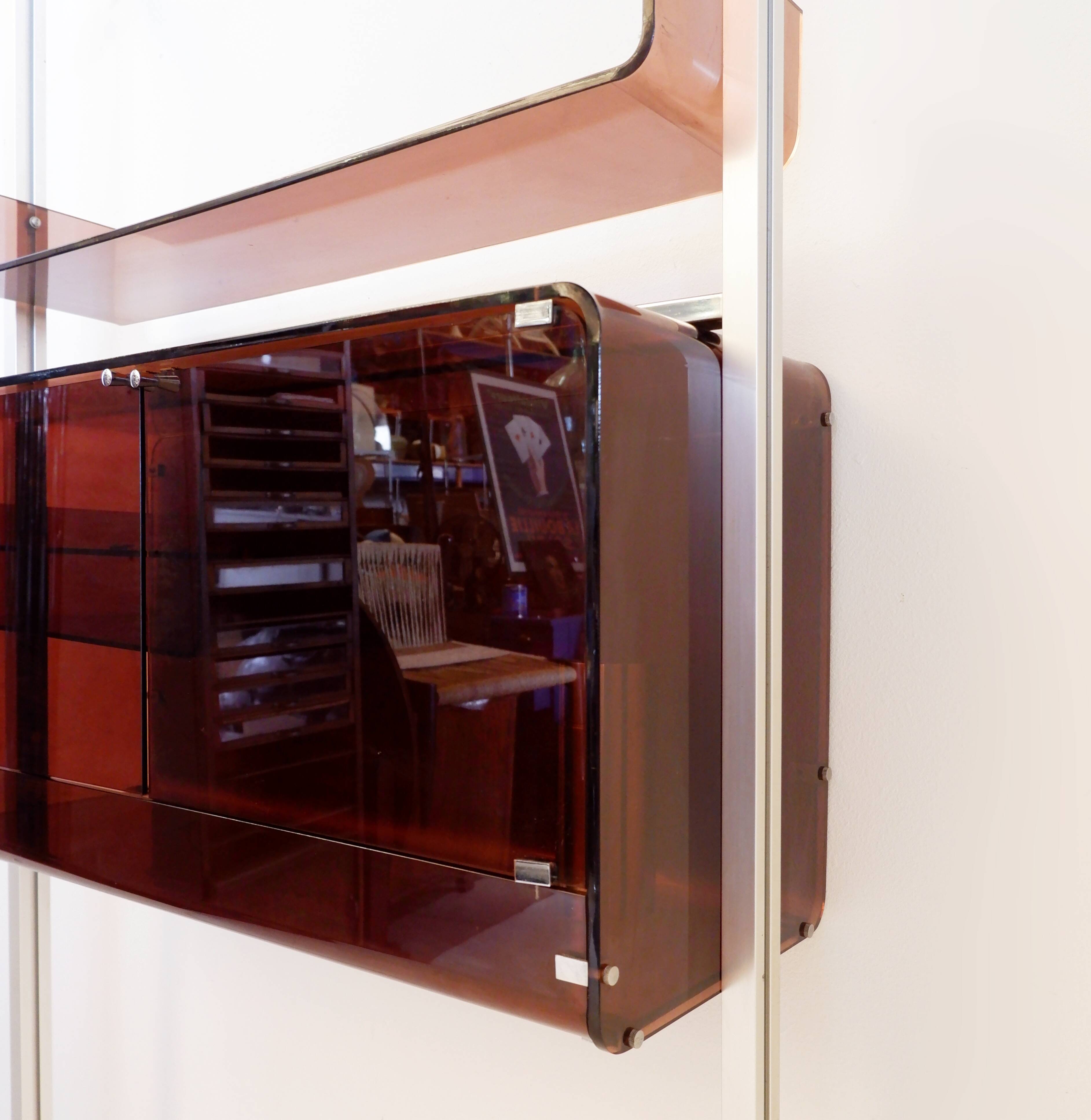 Floor/ceiling shelf or bar (Claustra) Michel Ducaroy for Roche Bobois, 1970s