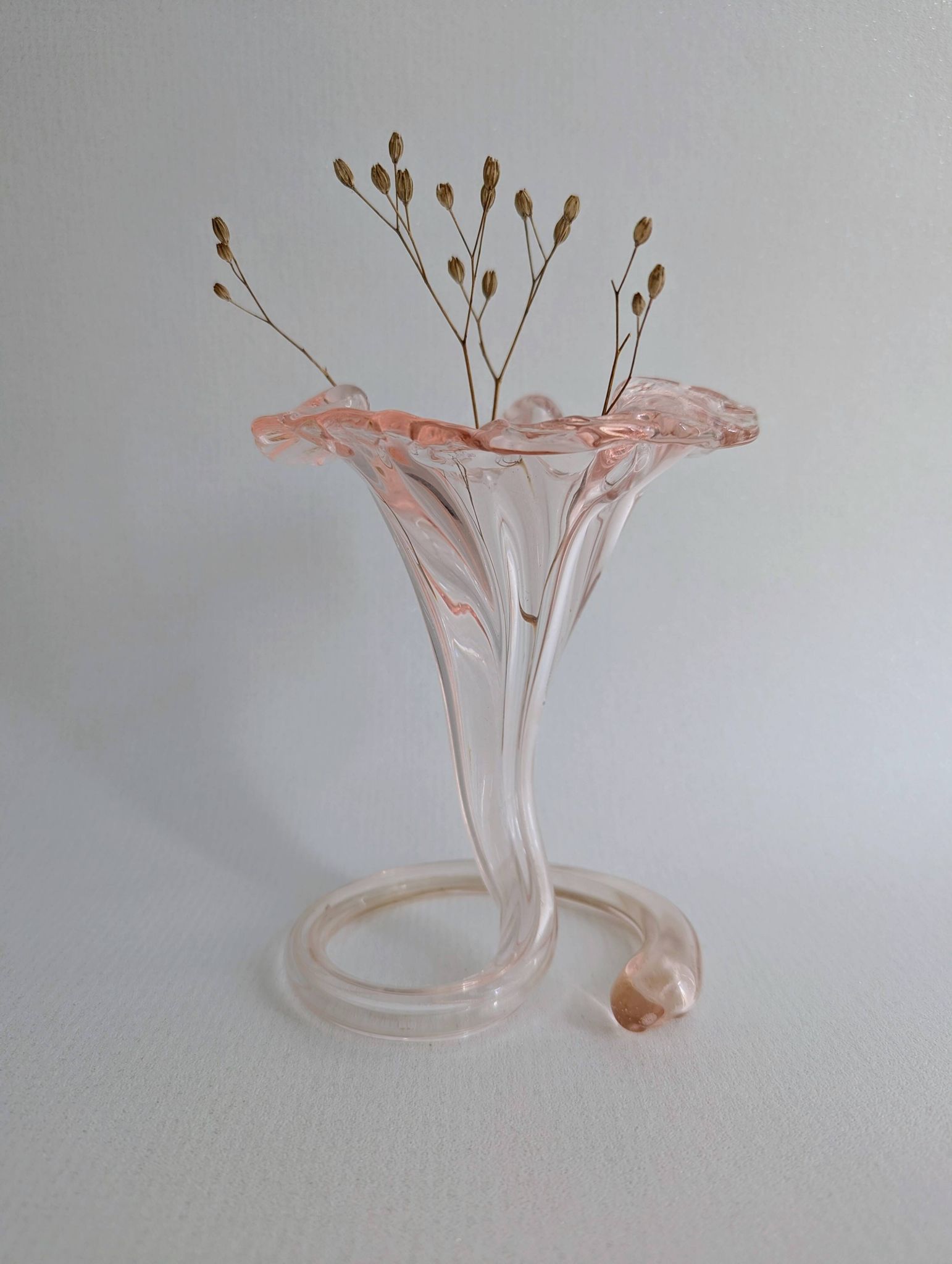 Vase trompette en verre soufflé