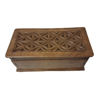 Wooden box