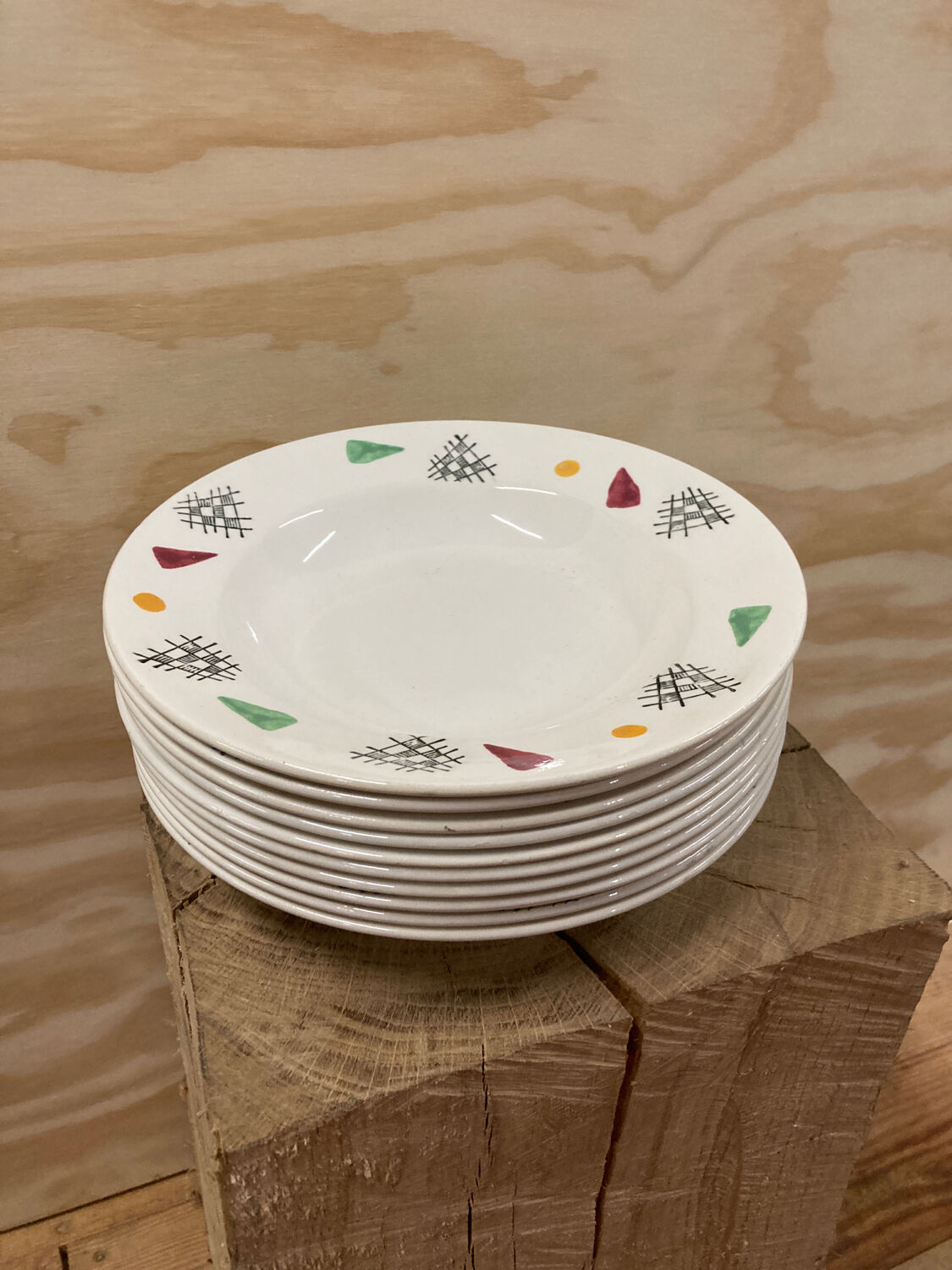 10 soup plates 1960/1970 vintage Gien model Montbouy