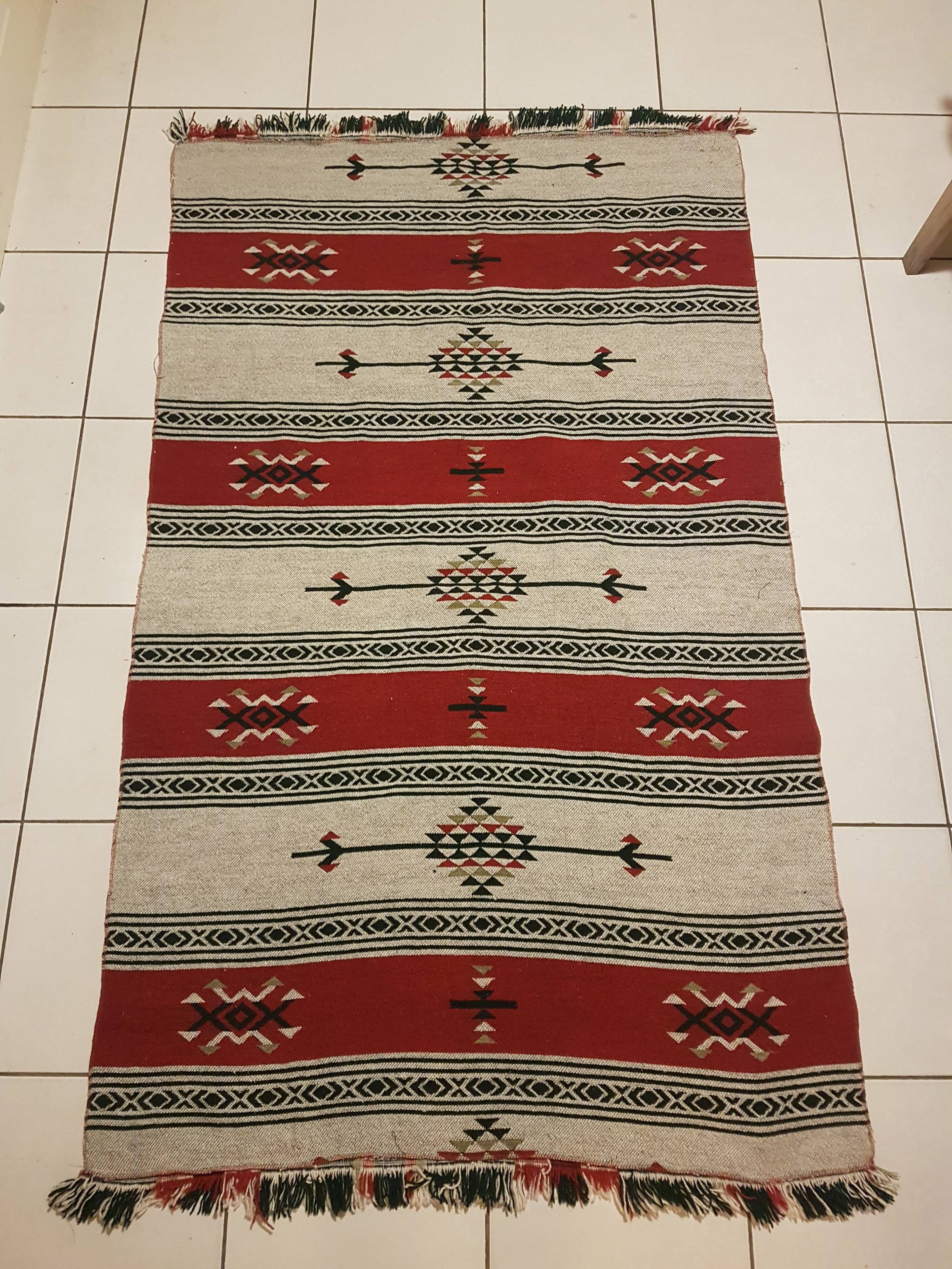 Aztec kilim carpet 99x183cm
