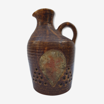 Accolay pitcher lamp