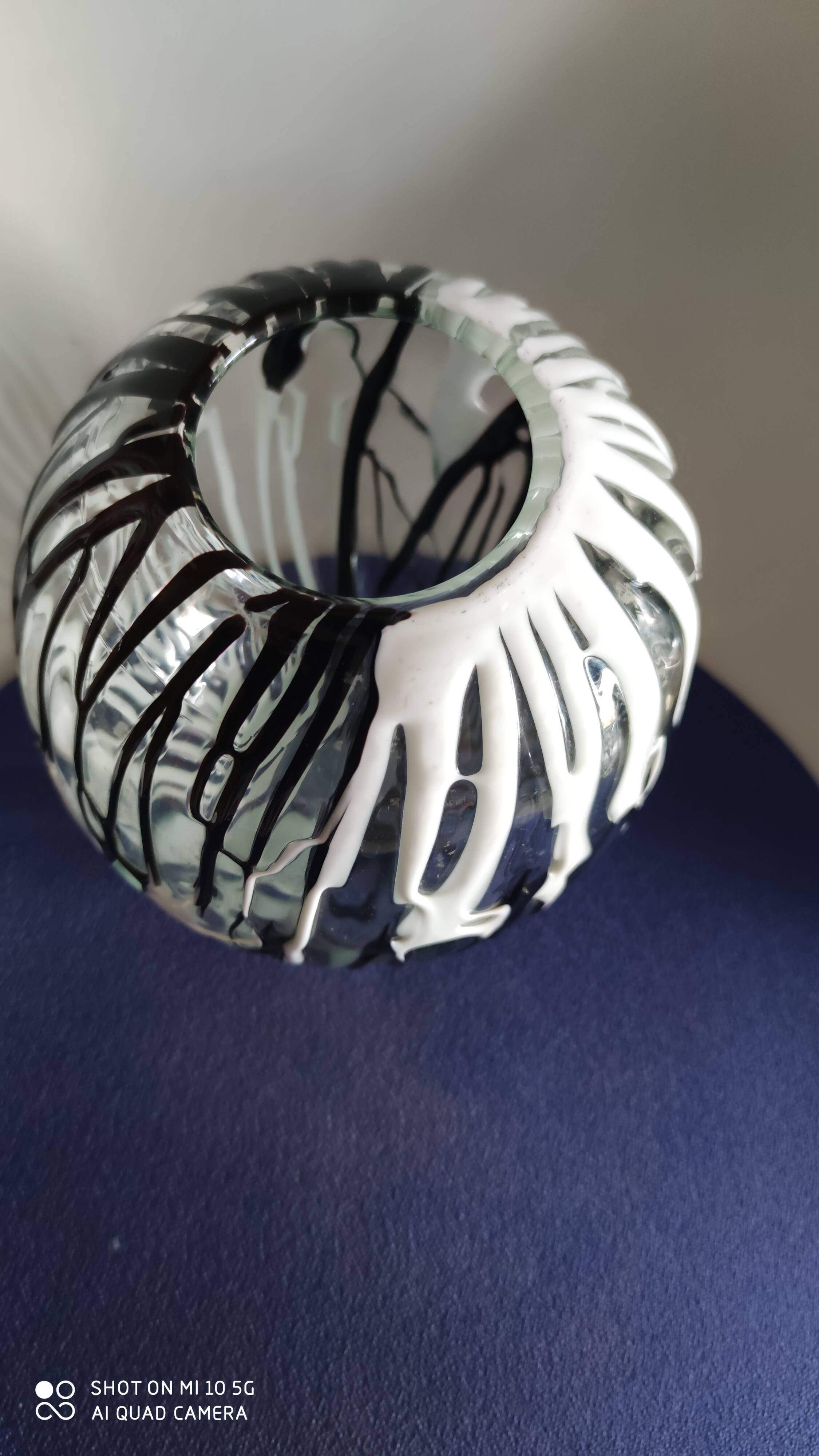 Spherical vase in glass and glass paste, circa 1970