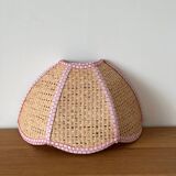 Flower applique in raffia and pink fabrics