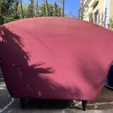 Velvet armchair, lipstick. (la redoute interieurs)