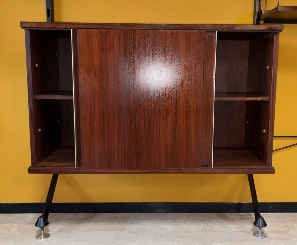 Modular library Urio in teak by Ico & Luisa Parisi for MIM, Rome, 1960s.