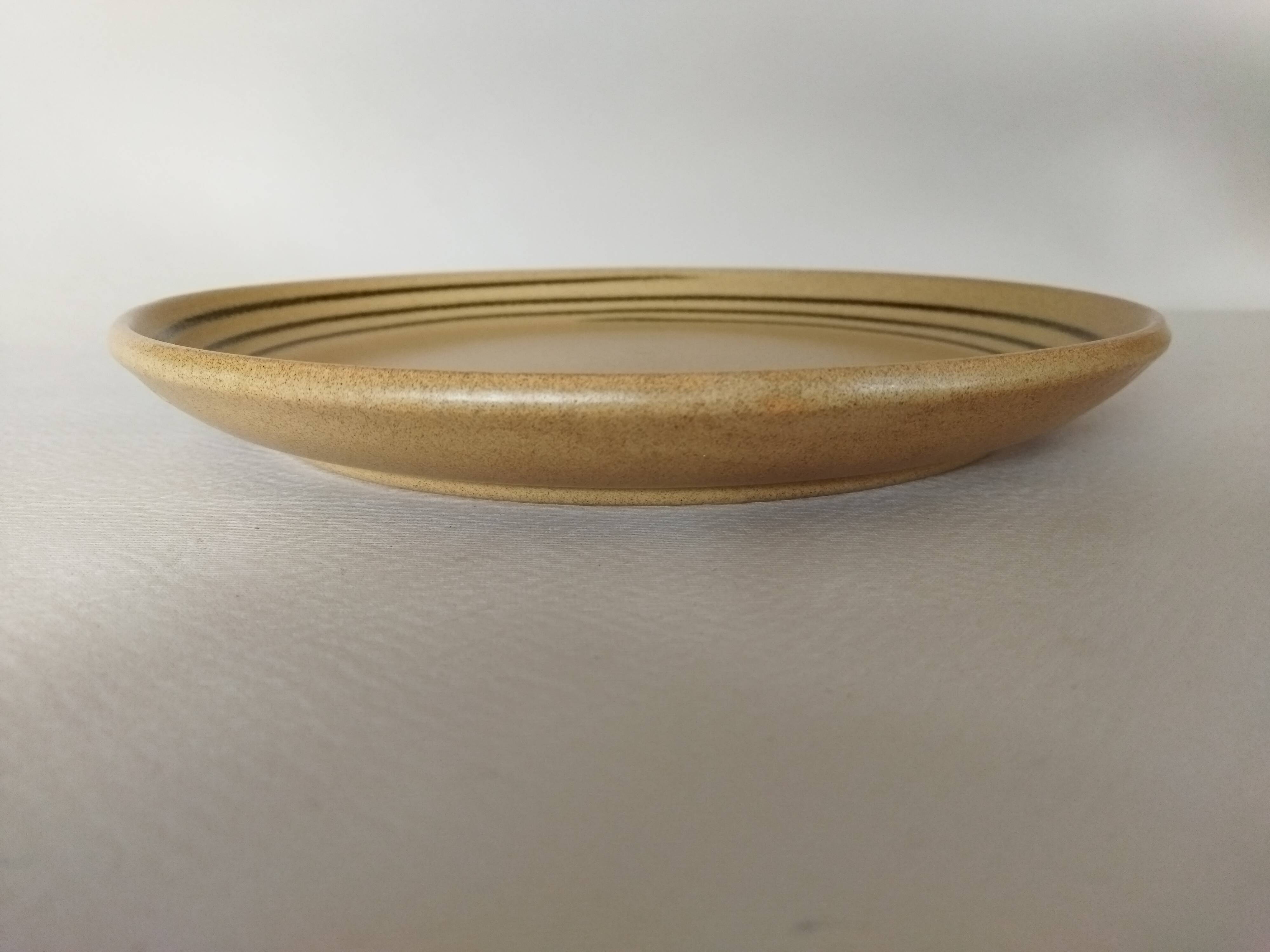 Sarreguemines round dish "Chaumière"