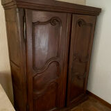 Armoire ancienne rustique sans fond – deux portes moulurées