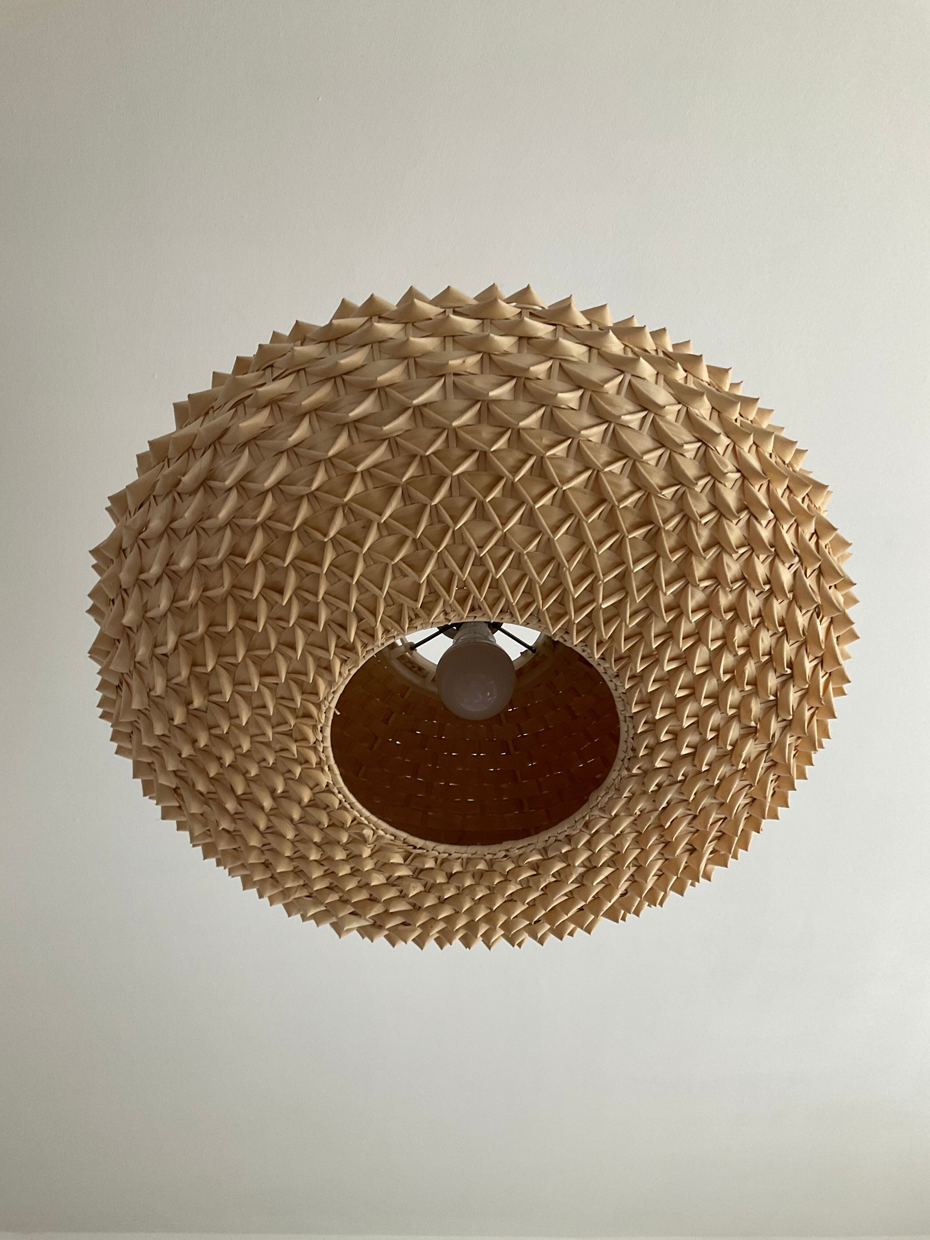 Suspension vintage des années 70