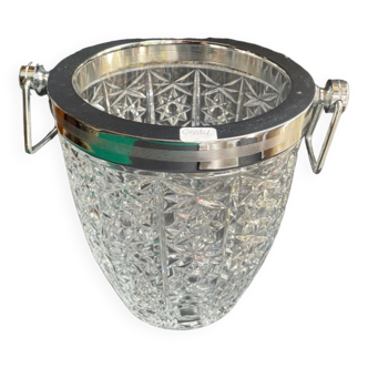 Crystal and chrome metal cooling bucket