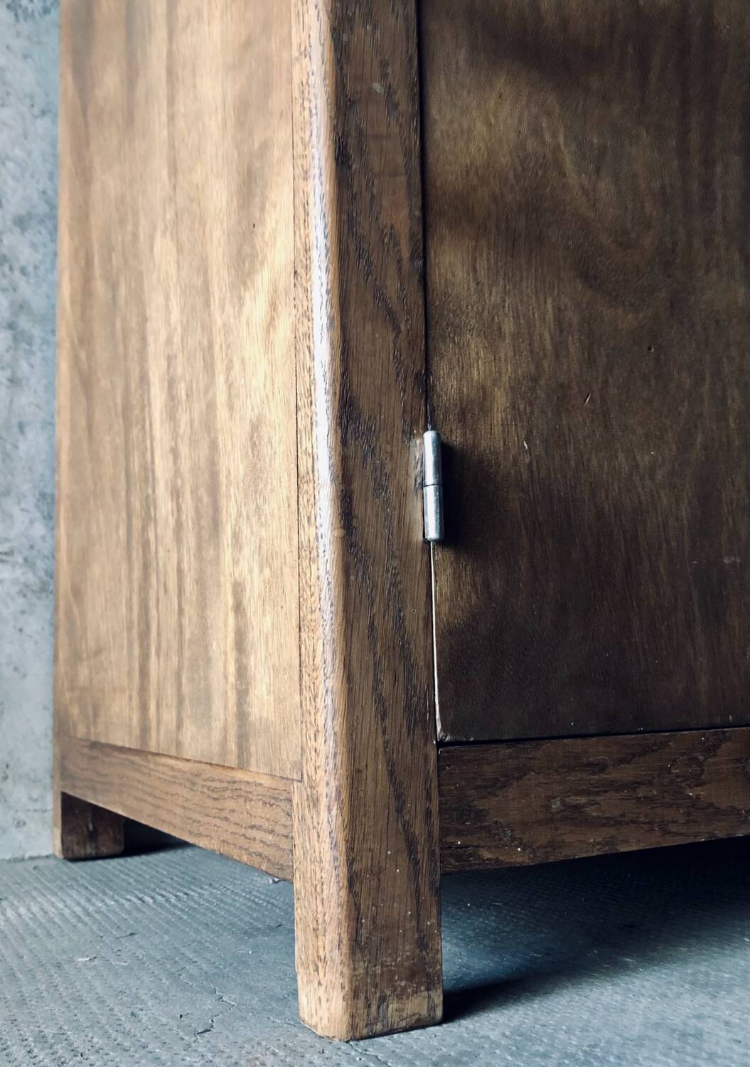 Buffet or antique workbench from around 1950.