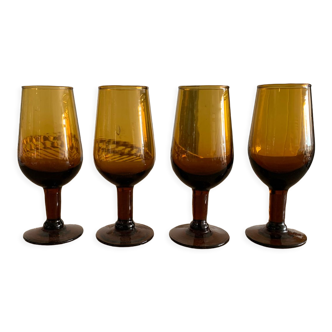 Set of 4 amber stemmed glasses