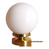 Lampe à poser vintage en opaline