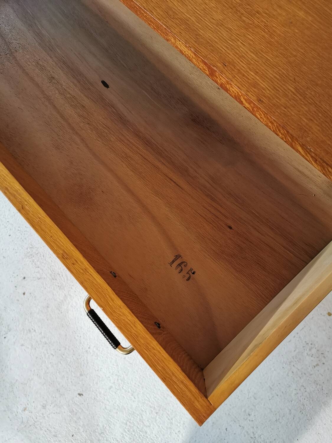 Vintage chest of drawers