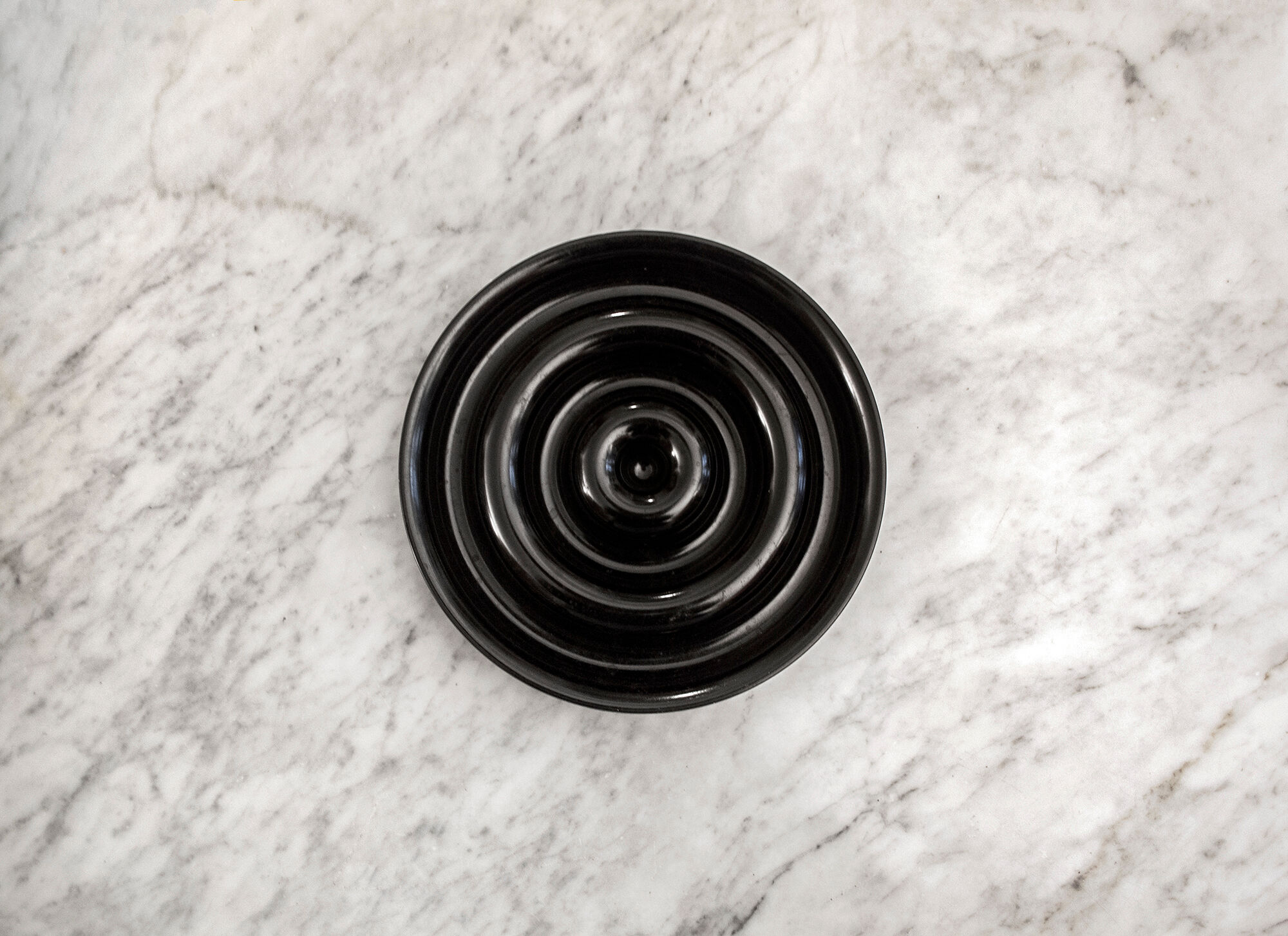 Ashtray Model 4636 by Isao Hosoe for Kartell Italia Year 1972