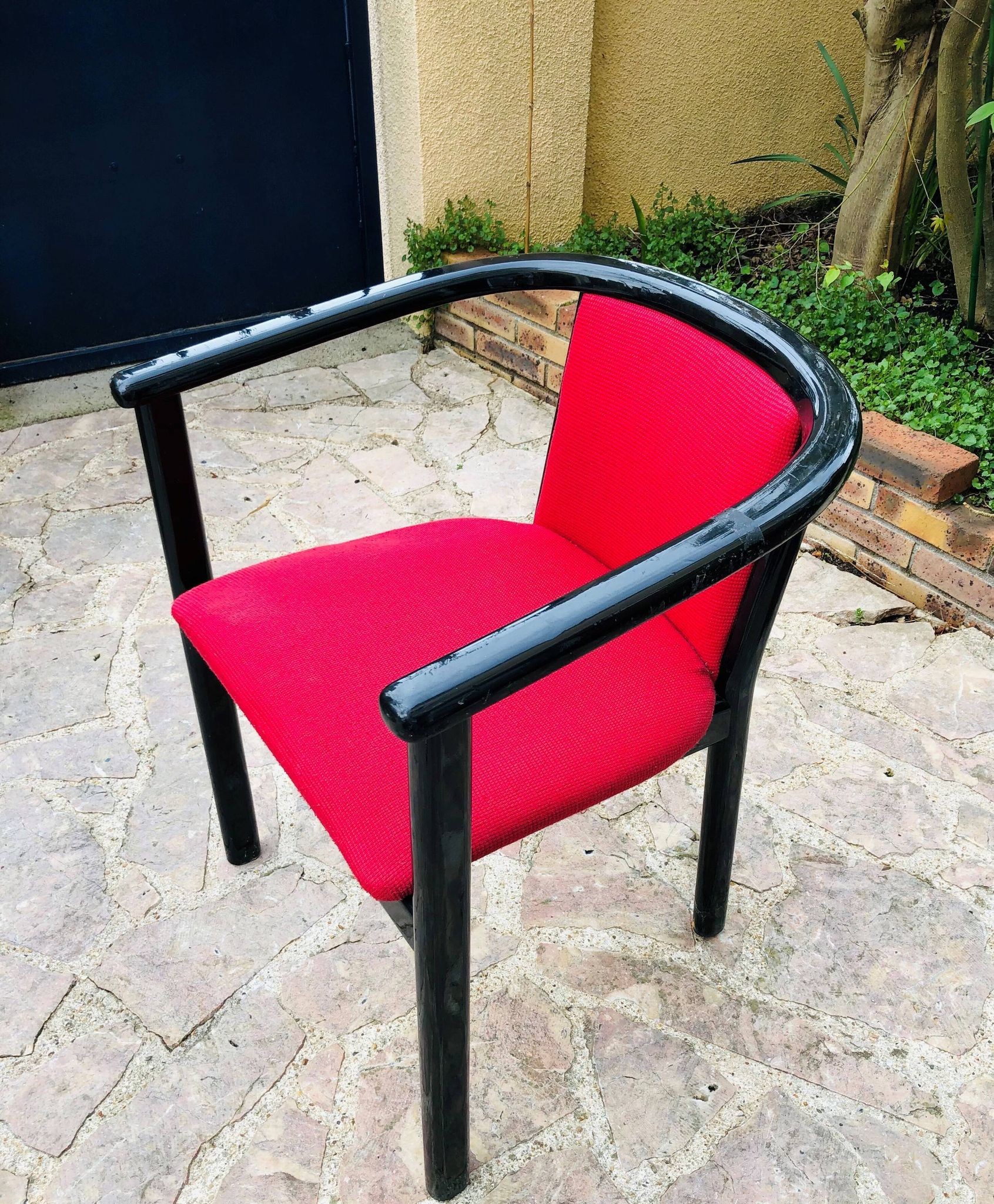 Fauteuil Rouge et noir