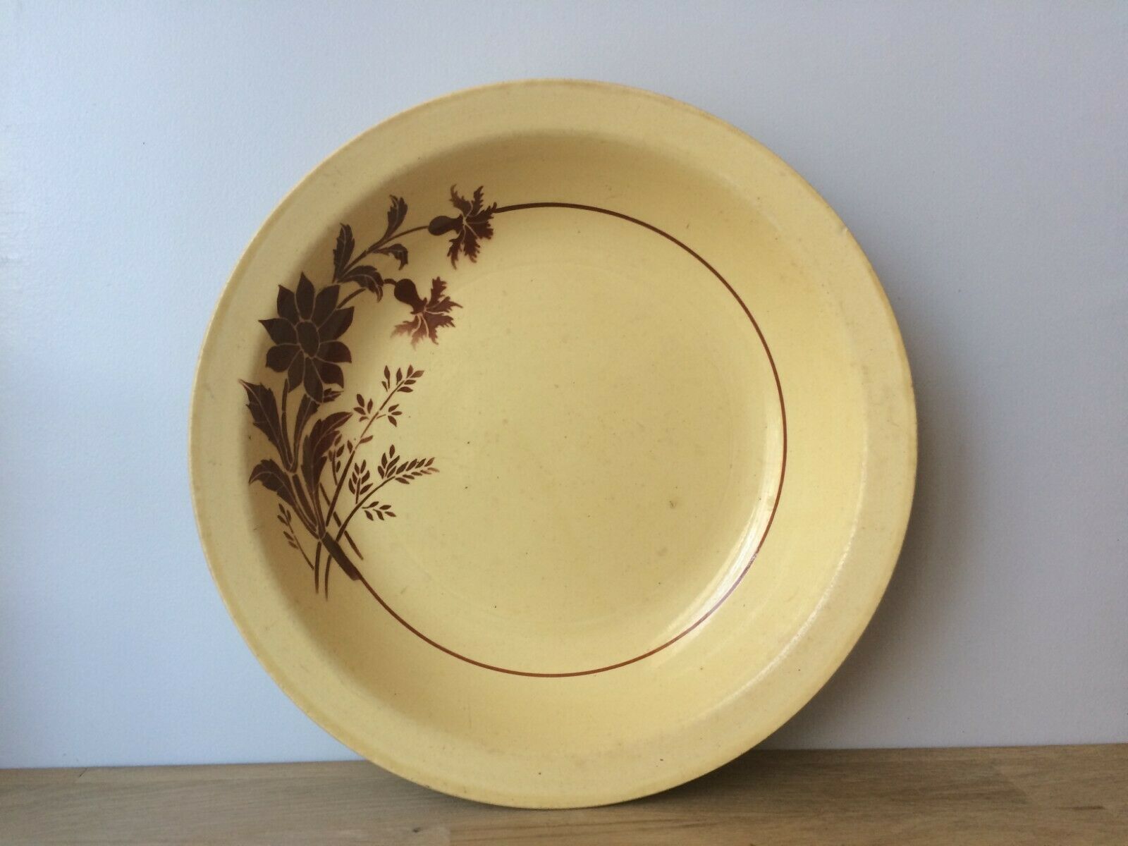 Round hollow dish porcelain manufacture Pexonne Fenal brothers