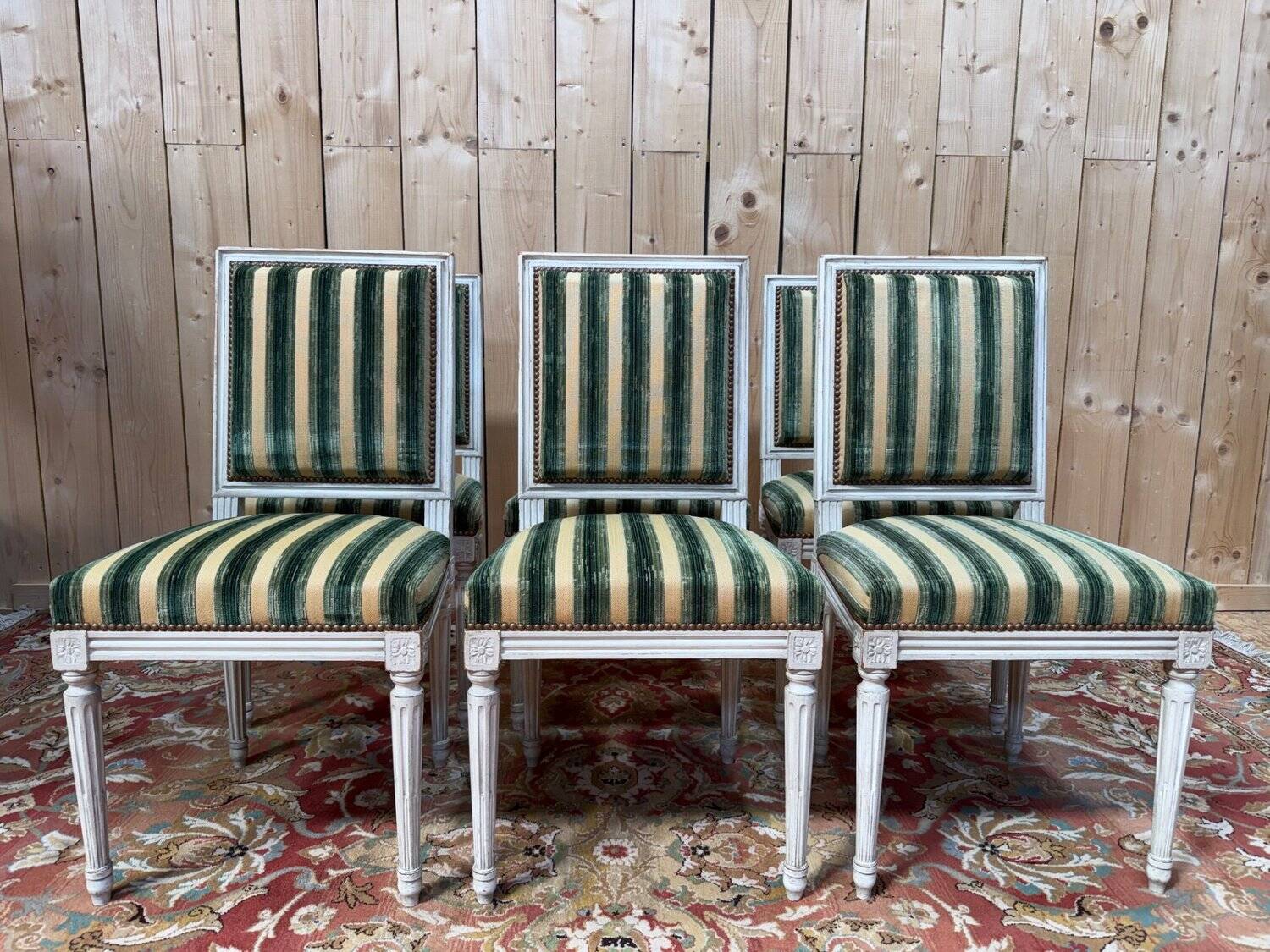Set of 6 Louis XVI style chairs – Painted wood & striped velvet