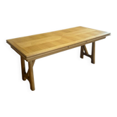 Extendable oak table by Guillerme & Chambron, edition Votre Mais.