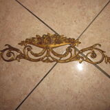 Former fronton in bronze