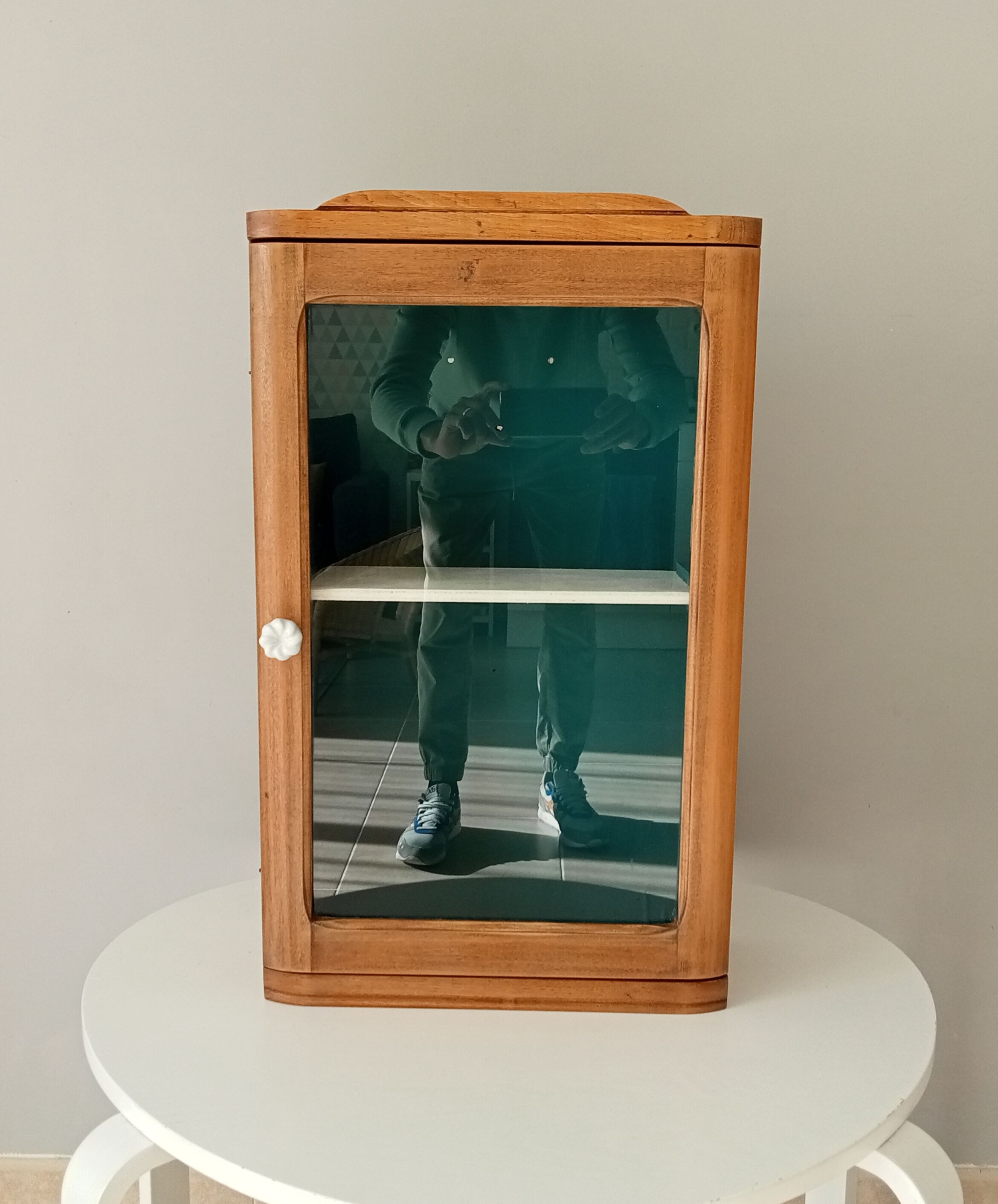 Vintage medicine cabinet in walnut 40/50s