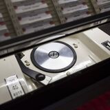 Jukebox Rowe friend from 1963 model "Jal" capa 100 vinyls pop, rock, metal compilation from 1950 to 1990