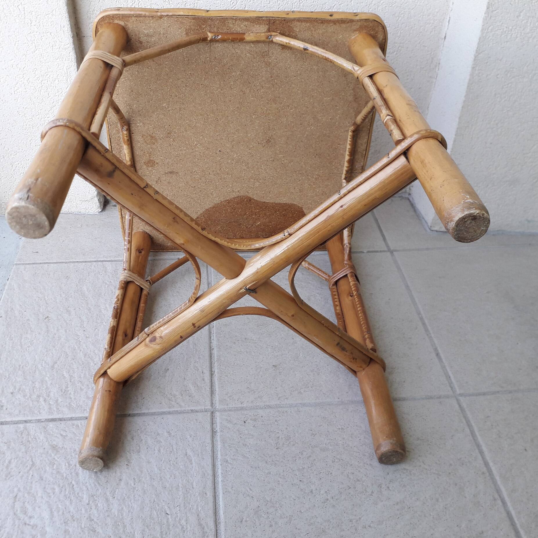 2 tables basses en rotin