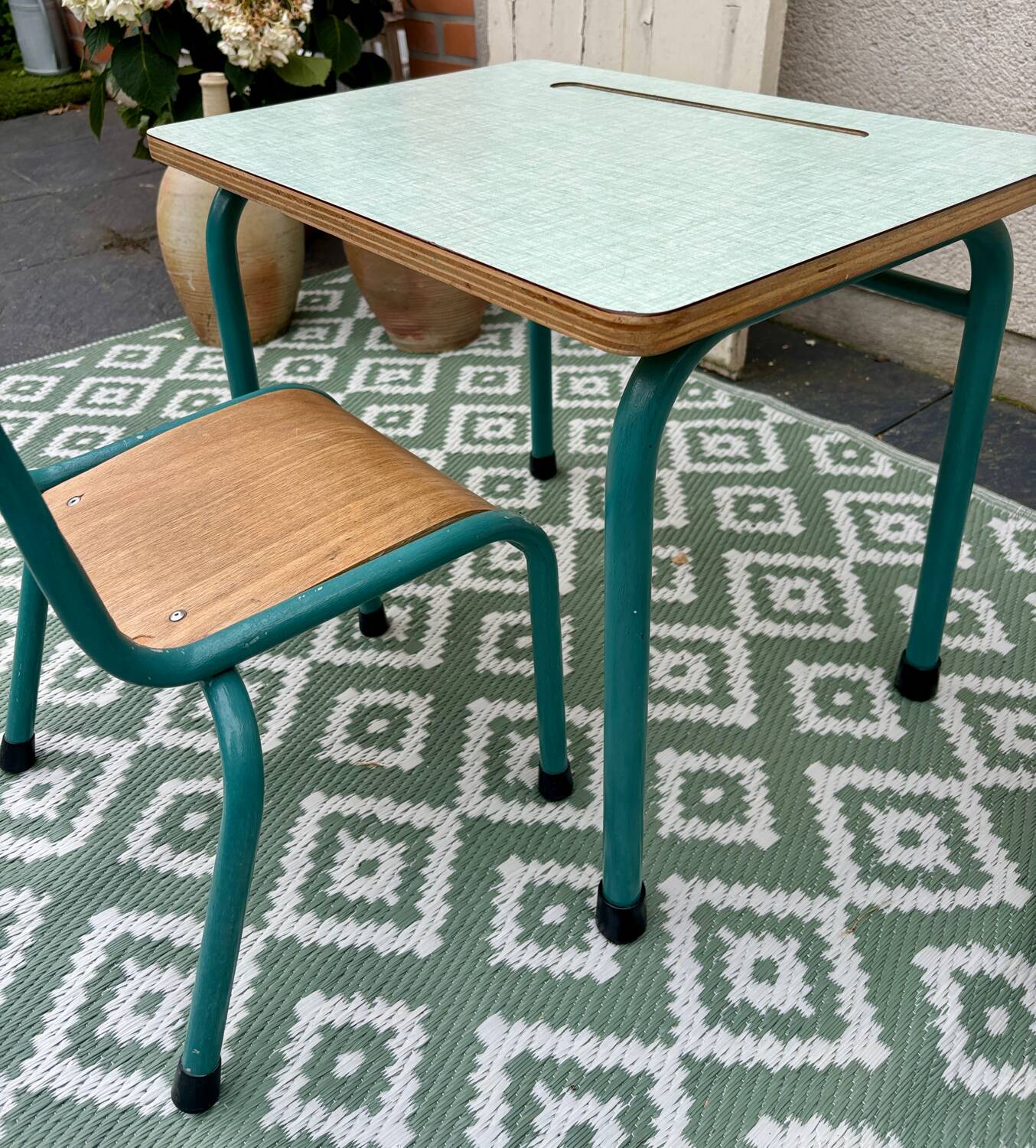 Bureau enfant Formica avec chaise