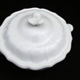 Tureen in white Gien earthenware Louis XV model