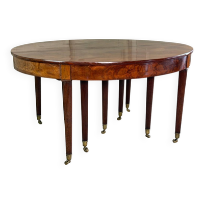 Table Louis XVI en acajou de Cuba, 9 pieds, environ 8m déployée, fin du XVIIIème siècle