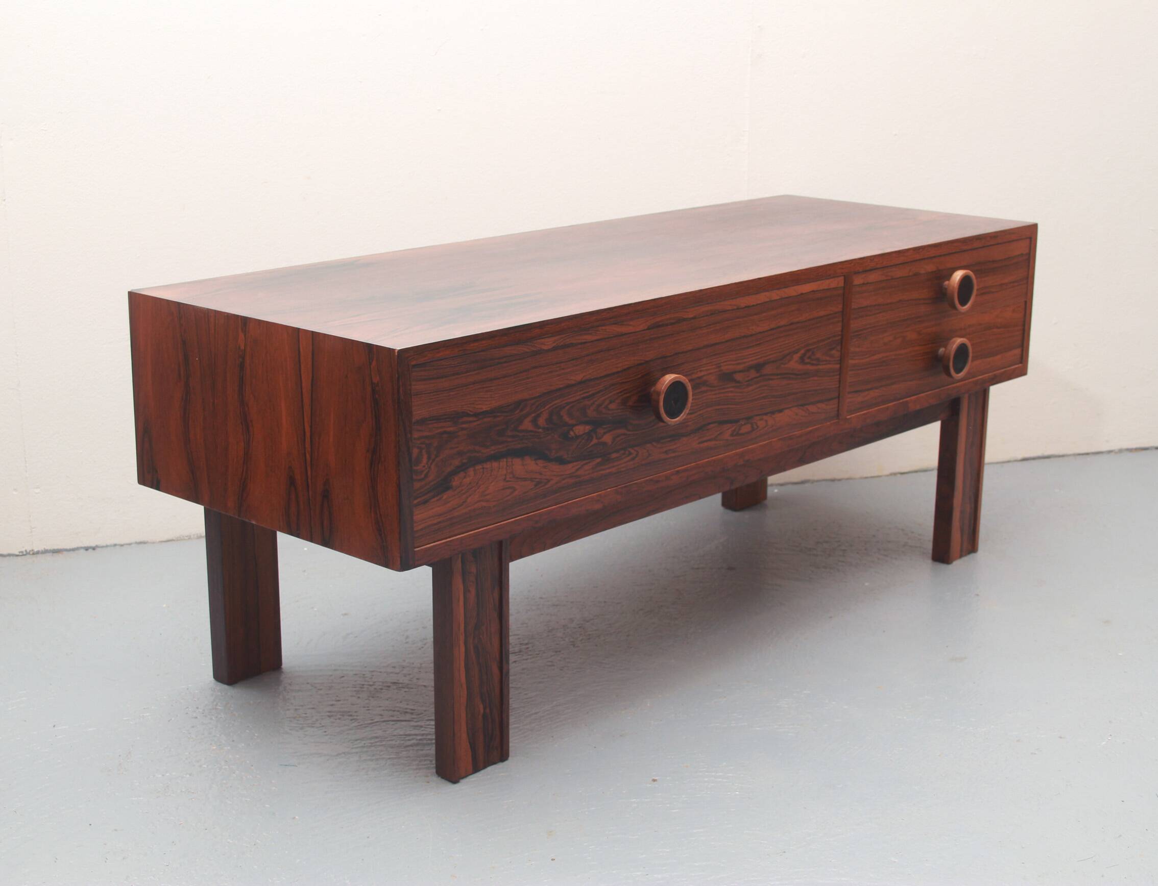 Commode des années 1970 en palissandre