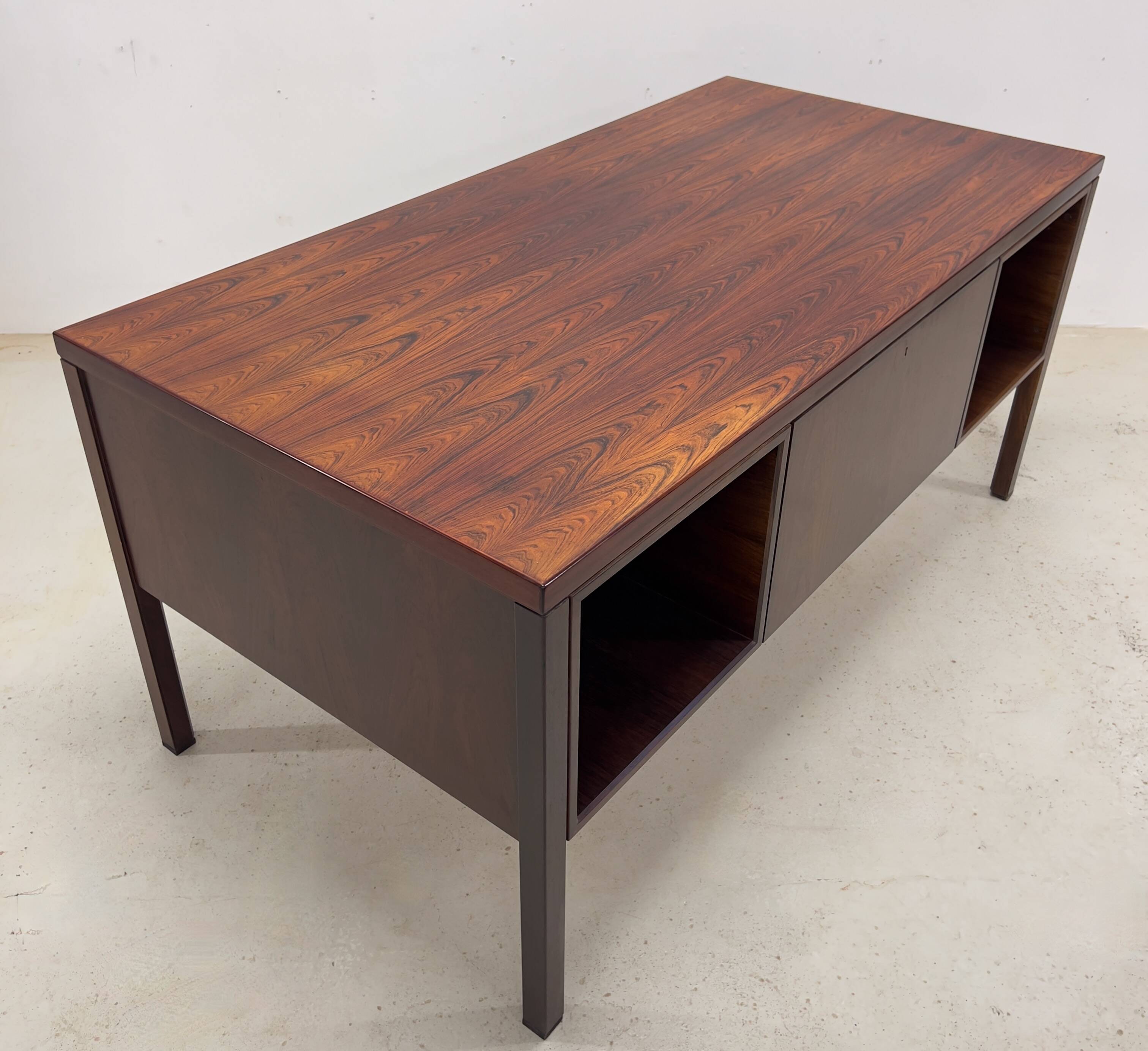 Gunni Omann Model 77 Rosewood Desk, 1960s.