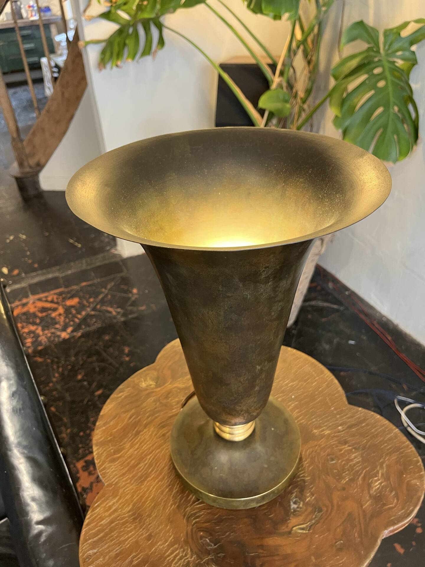 Beautiful pair of Art Deco lamps from the 1930s.